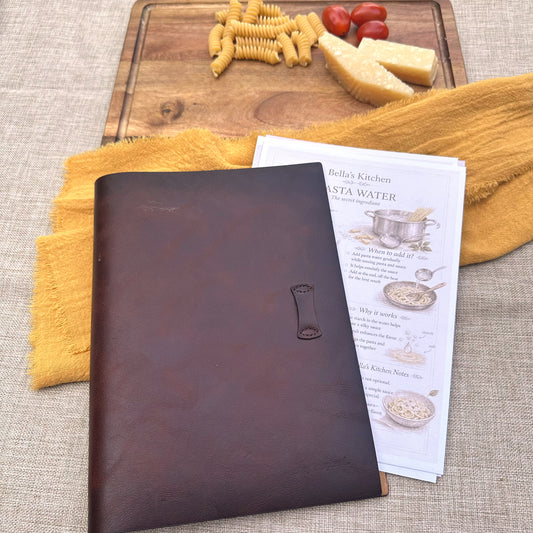 Bella's Kitchen Leather Binder Pasta Edition – Premium A5 Leather + Starter Set 5 Cards