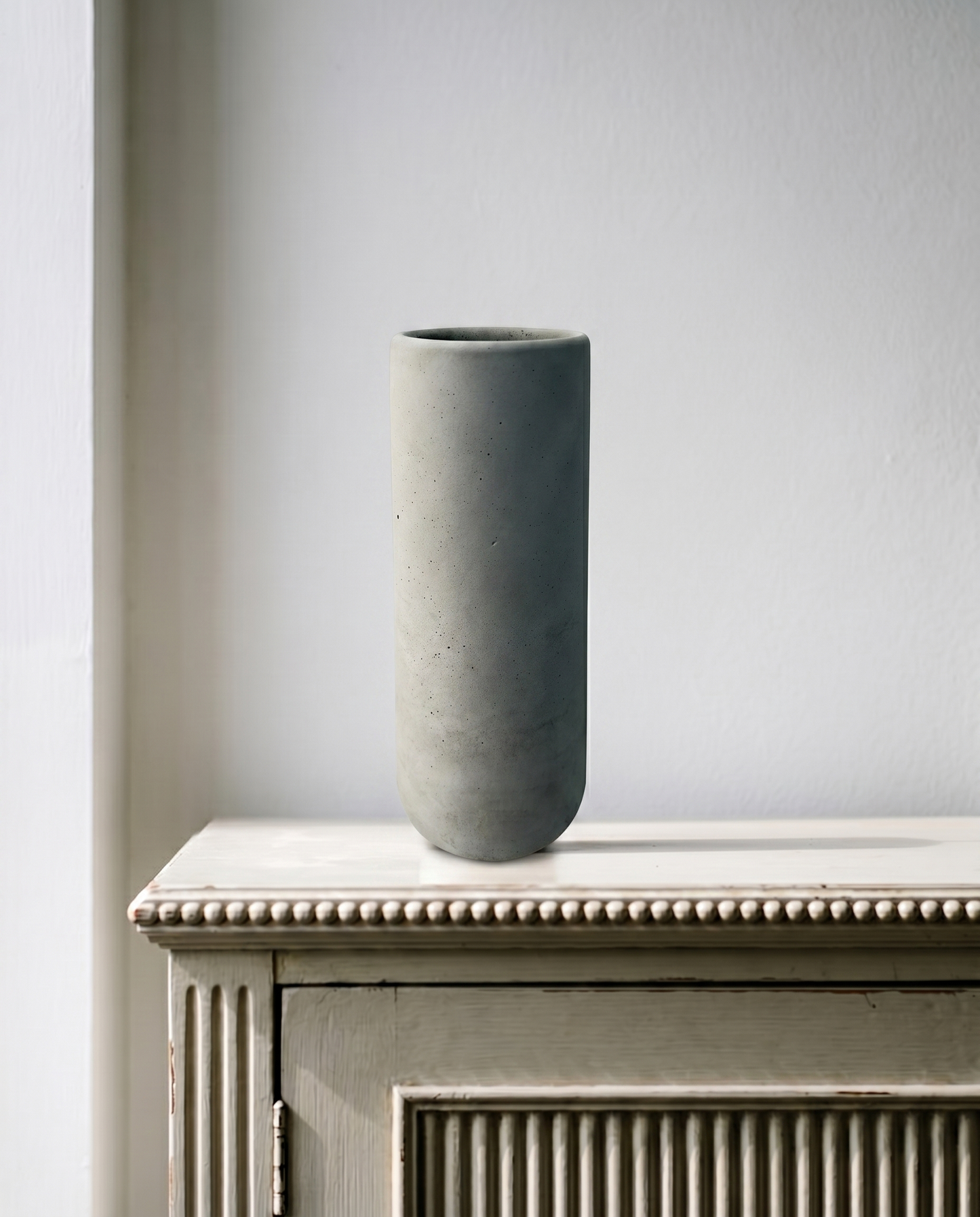Maison Florale Vase No. 1 – grey concrete sculptural vase in minimalist interior
